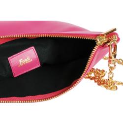 Pochette femme cuir fushia avec chaîne - de face